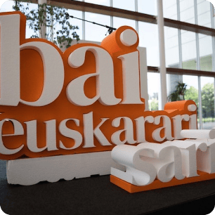 bai euskarari sariak